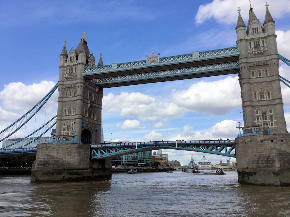 Tower Bridge photograph